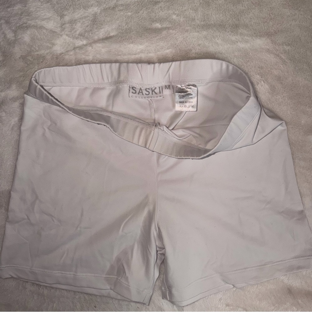 Saski Collection White High Waist Workout Shorts Size S